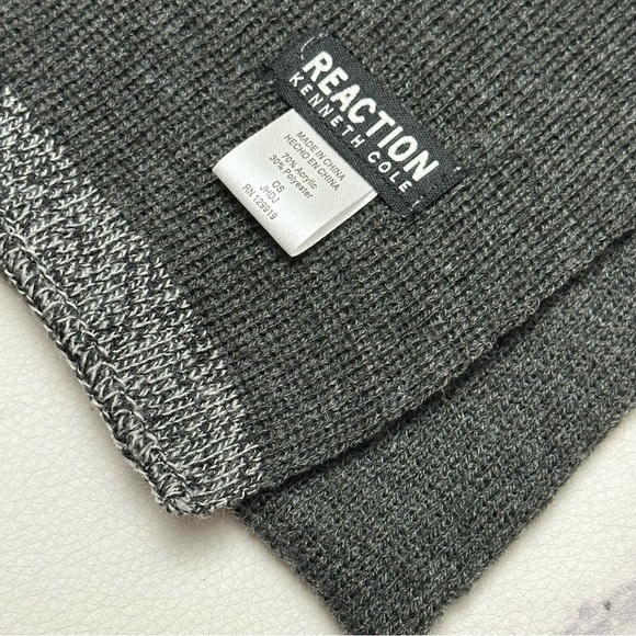 Reaction Kenneth Cole Men’s Gift Set Winter Scarf Cuffed Beanie Hat Charcoal NWT - Picture 14 of 16